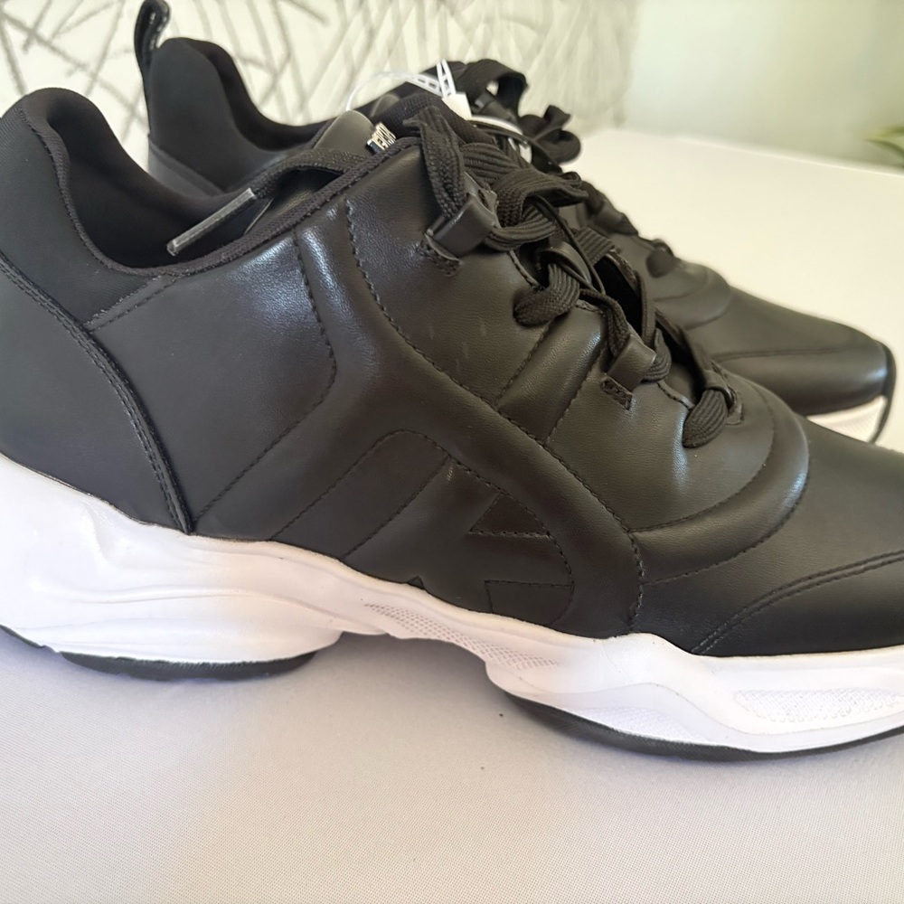 DKNY Women’s Chunky  Sneakers